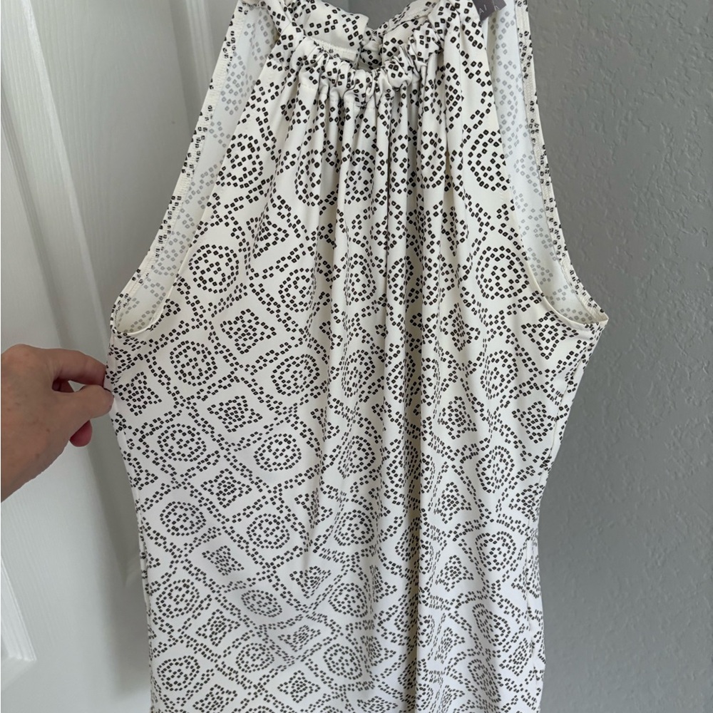 Elegant White and Black Patterned Women's Top